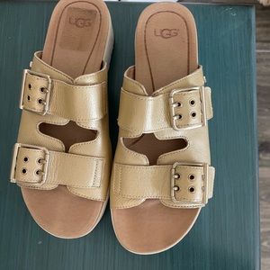 UGG sandal size 8 gently worn